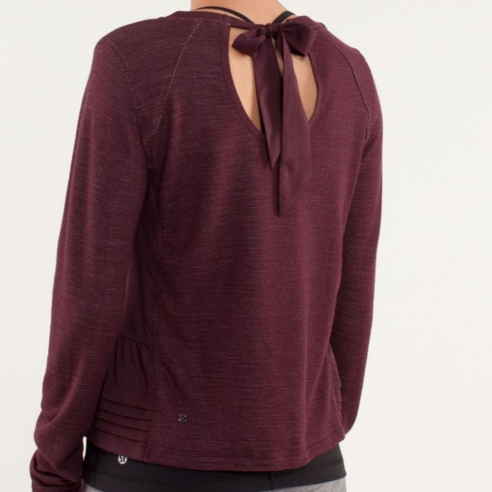 Lululemon Sattva pullover